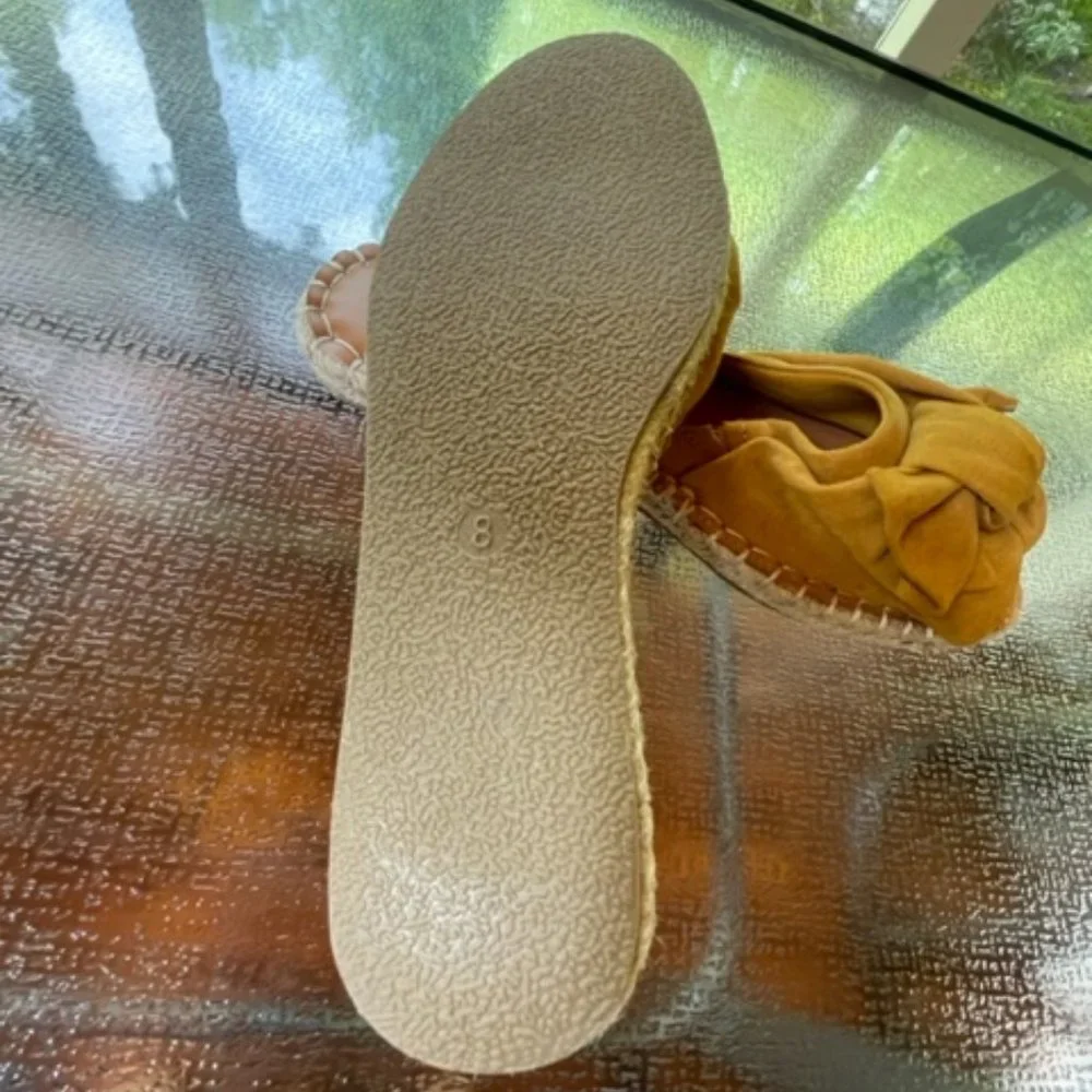 Cloth Knot Tied Sandals - Picture 3 of 3